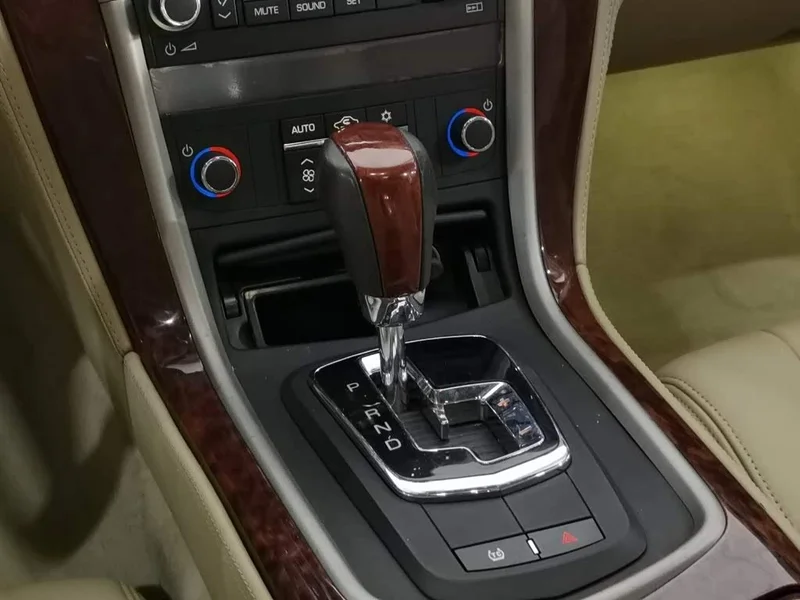 Cadillac SLS Seville — фото 13