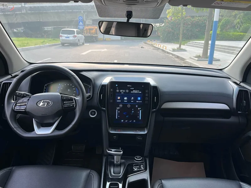 Hyundai ix35 — фото 13