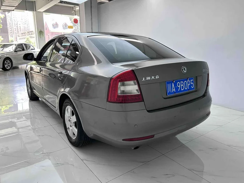 Volkswagen Octavia — фото 3