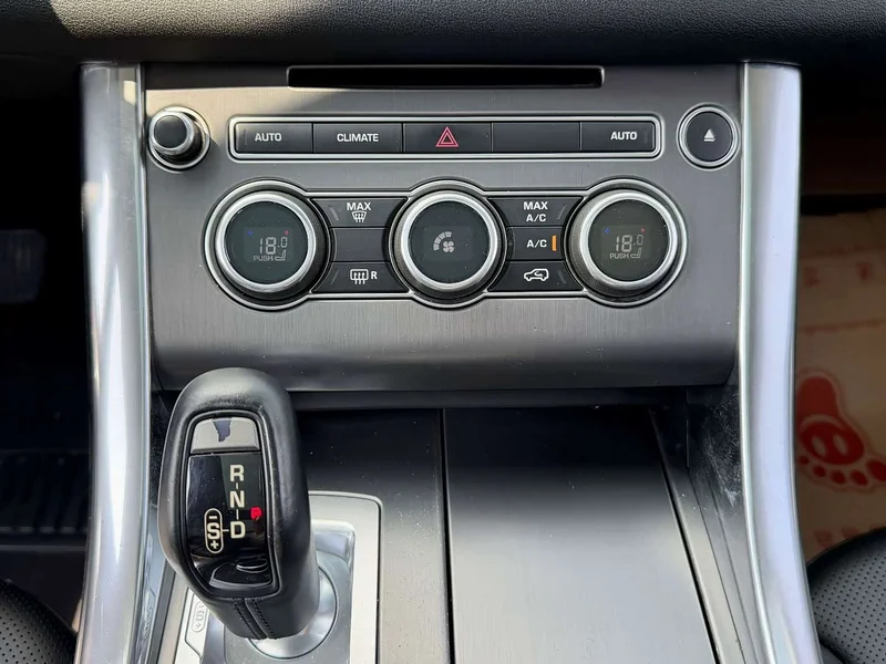 Land Rover Range Rover — фото 15
