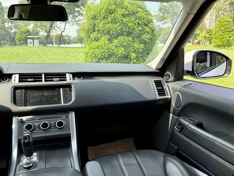 Land Rover Range Rover — фото 10