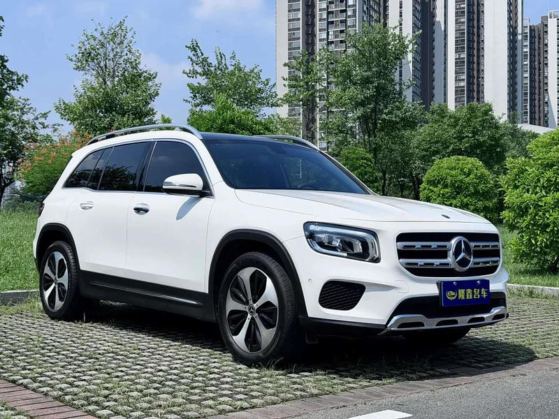 Mercedes-Benz GLB — фото 3
