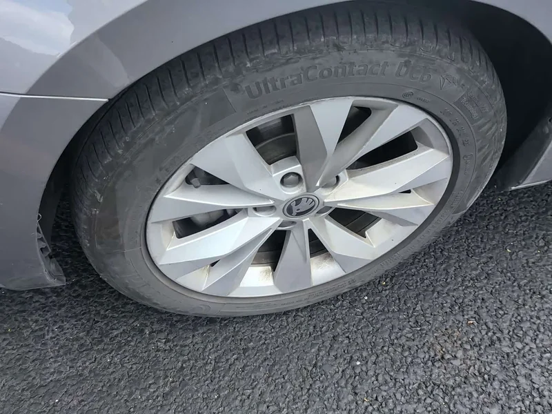Skoda Superb — фото 5