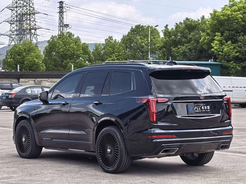 Cadillac XT6 — фото 6