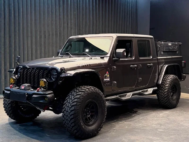 Jeep Gladiator — фото 1