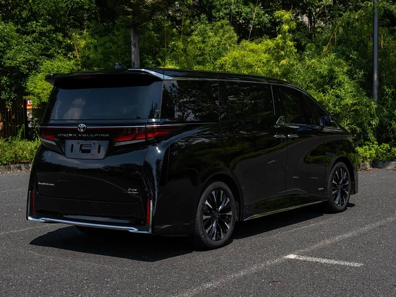 Toyota Vellfire — фото 14