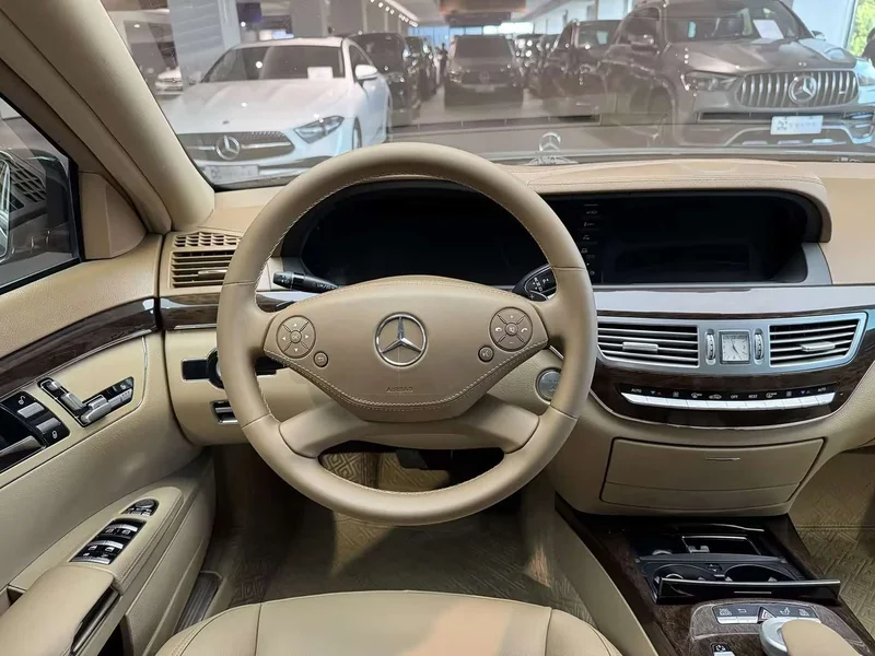 Mercedes-Benz S-Class — фото 13