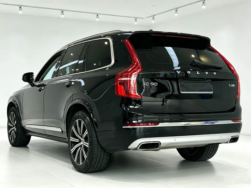 Volvo XC90 — фото 6