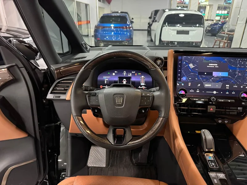 Toyota Vellfire — фото 11