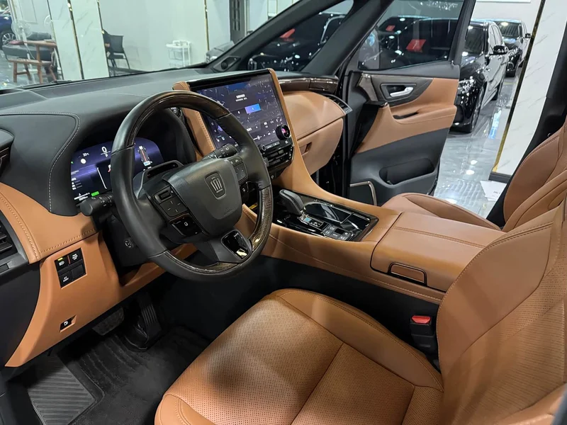 Toyota Vellfire — фото 4