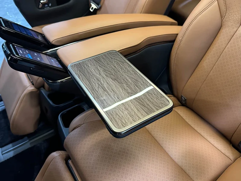 Toyota Vellfire — фото 10