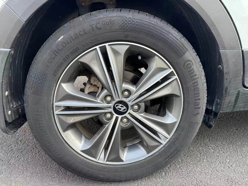 Hyundai ix25 — фото 19