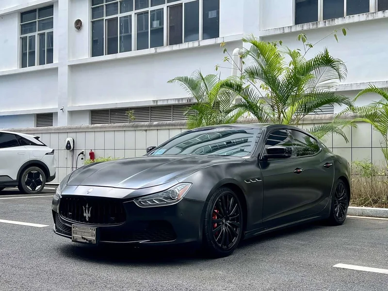 Maserati Ghibli — фото 1