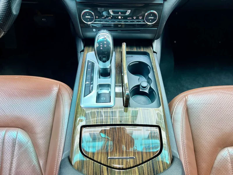 Maserati Ghibli — фото 10