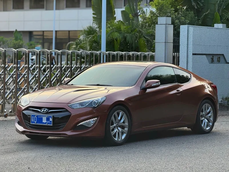 Hyundai Rohens Coupe
