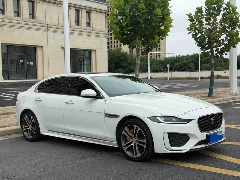 Jaguar XEL