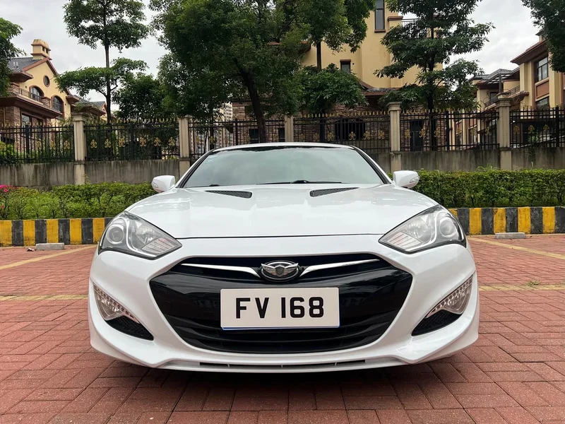 Hyundai Rohens Coupe — фото 2