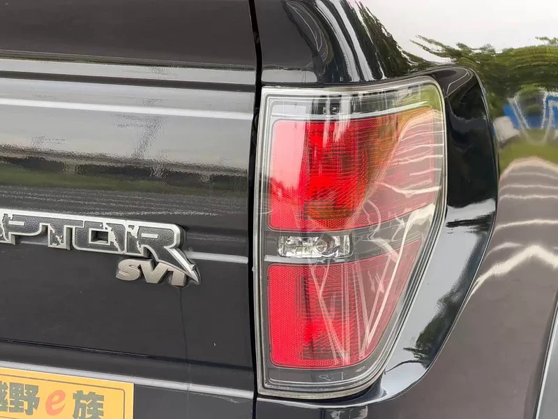 Ford F-150 Raptor — фото 15