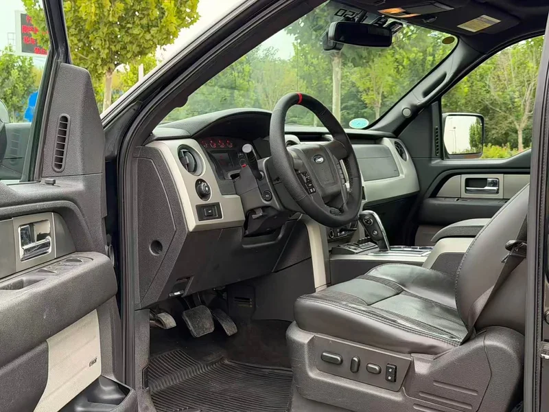 Ford F-150 Raptor — фото 4