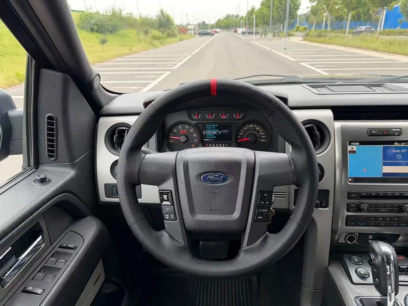Ford F-150 Raptor — фото 8
