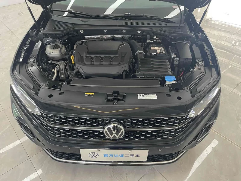 Volkswagen Passat — фото 11