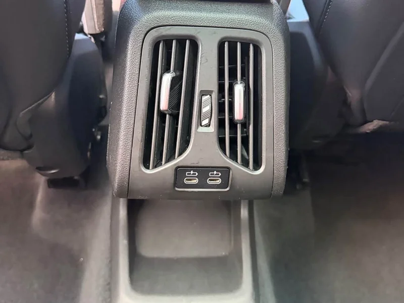 BMW X1 — фото 17