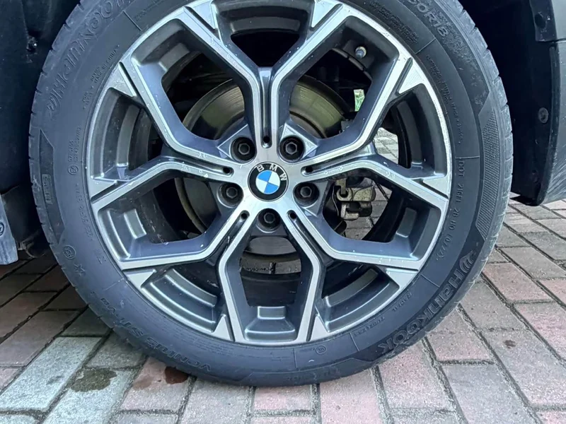 BMW X1 — фото 24