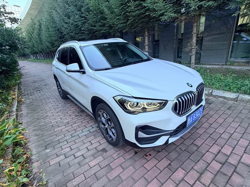BMW X1 — фото 3