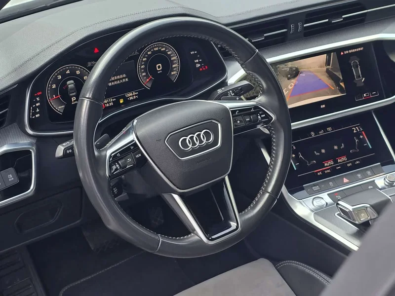 Audi A6L — фото 18