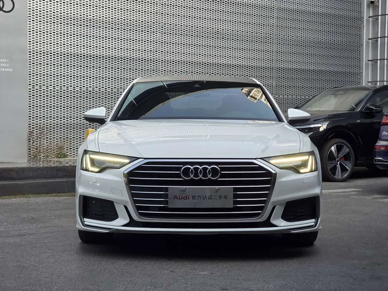 Audi A6L — фото 2