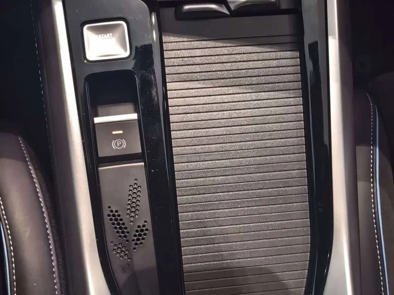 Volkswagen Passat — фото 16