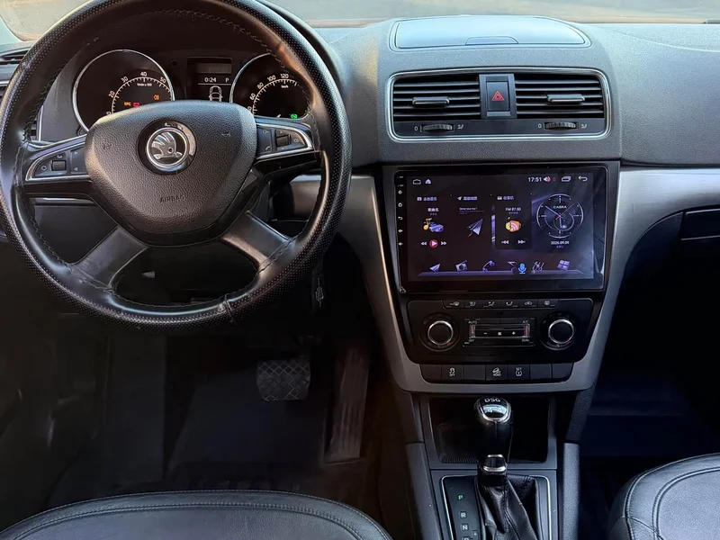 Skoda Yeti — фото 19