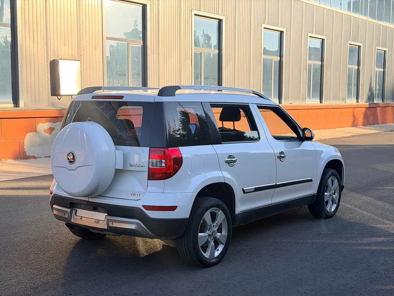 Skoda Yeti — фото 5
