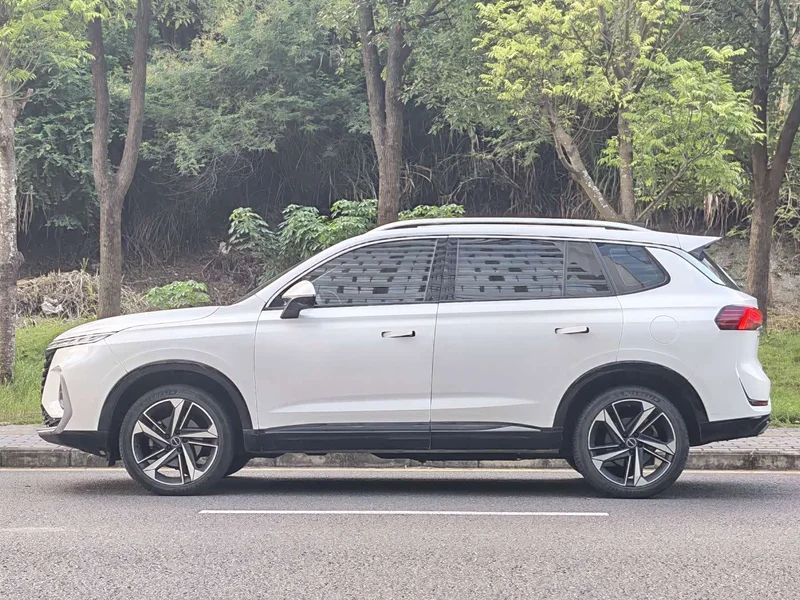 Roewe RX5 eMAX — фото 3