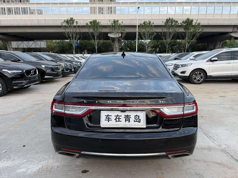 Lincoln Continental — фото 11