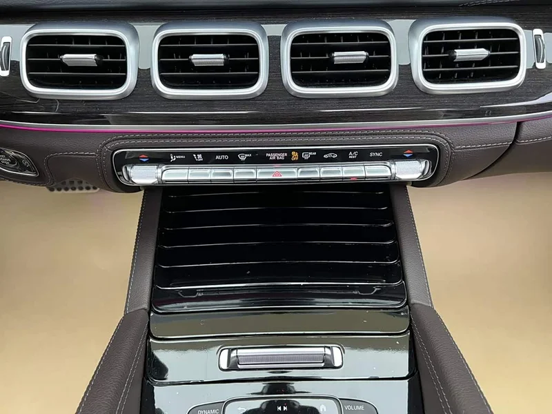 Mercedes-Benz GLS — фото 34