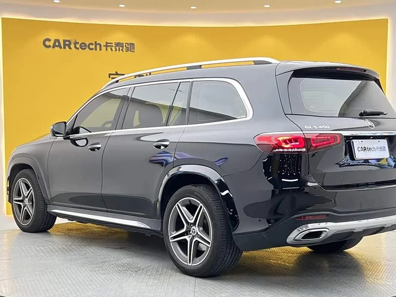 Mercedes-Benz GLS — фото 6