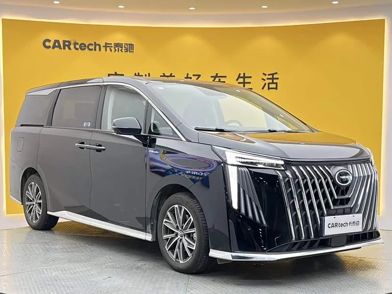 GAC Trumpchi M8 — фото 1