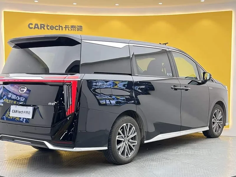 GAC Trumpchi M8 — фото 3