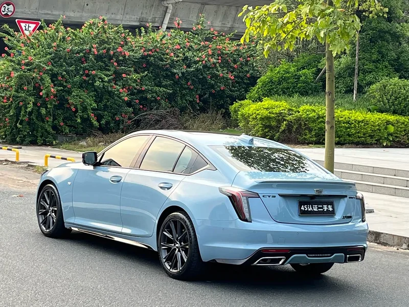 Cadillac CT5 — фото 4