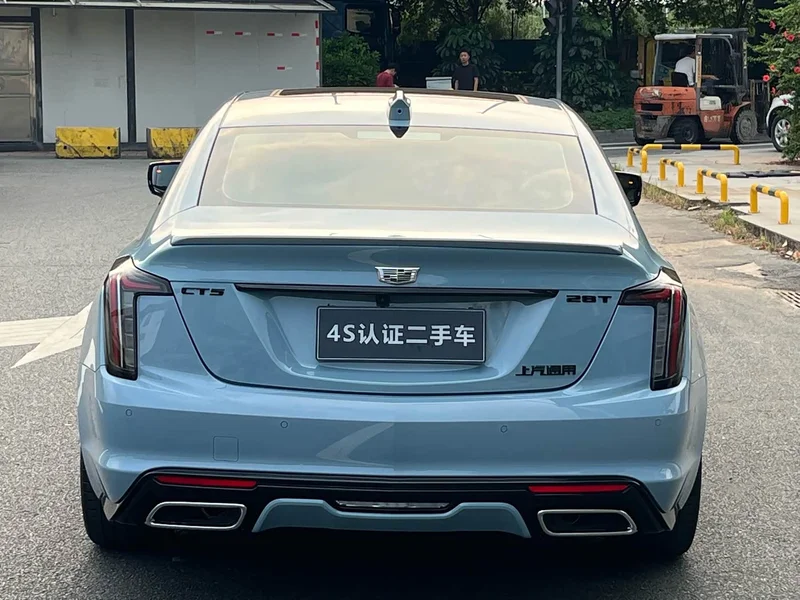 Cadillac CT5 — фото 6