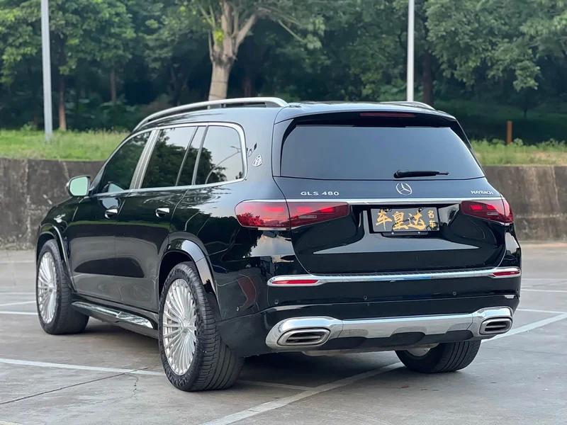 Mercedes-Benz GLS — фото 4