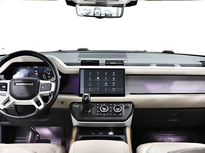 Land Rover Defender — фото 15