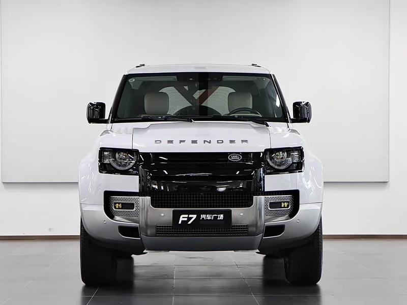 Land Rover Defender — фото 2