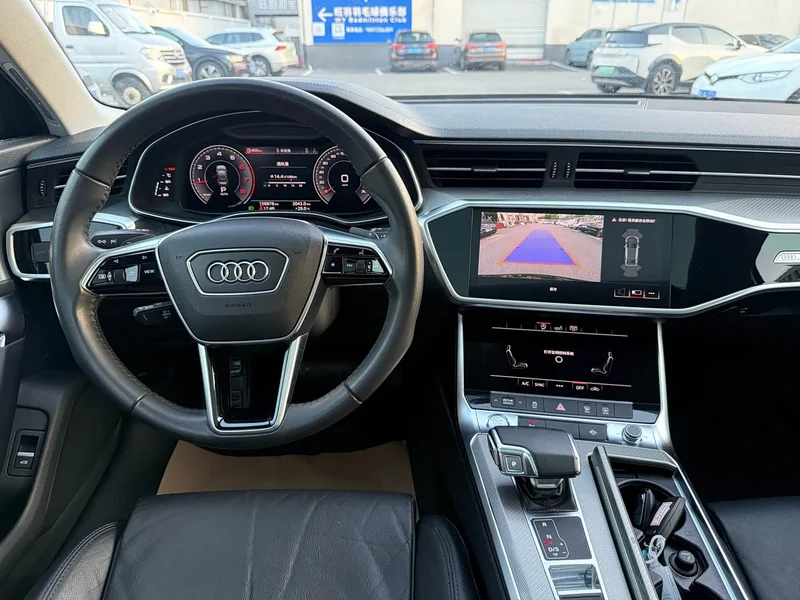 Audi A6L — фото 6