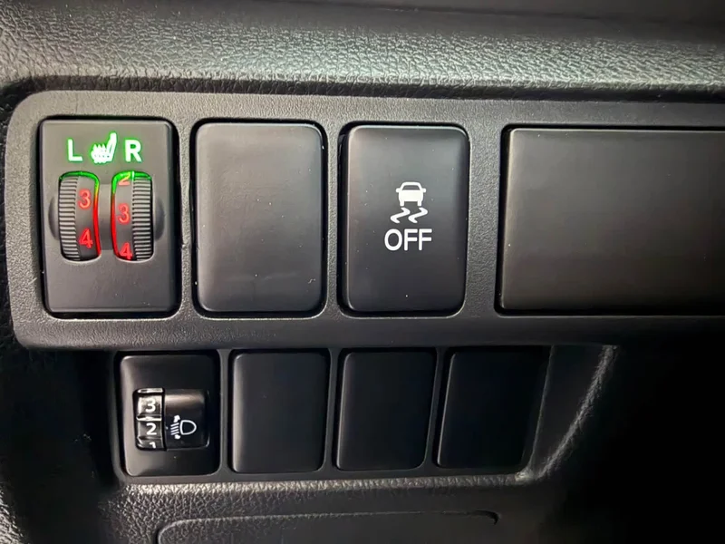 Mitsubishi Eclipse Cross — фото 17