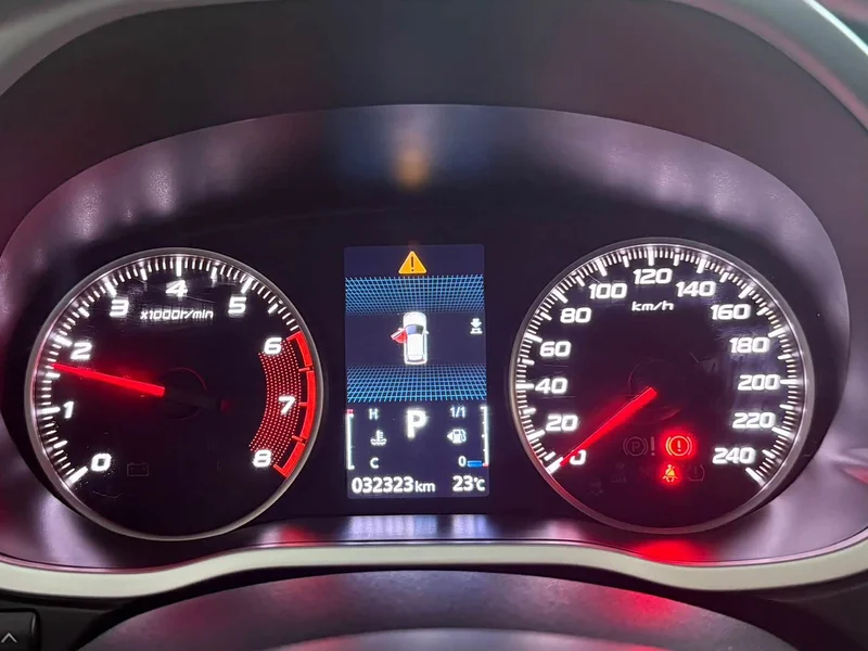 Mitsubishi Eclipse Cross — фото 10
