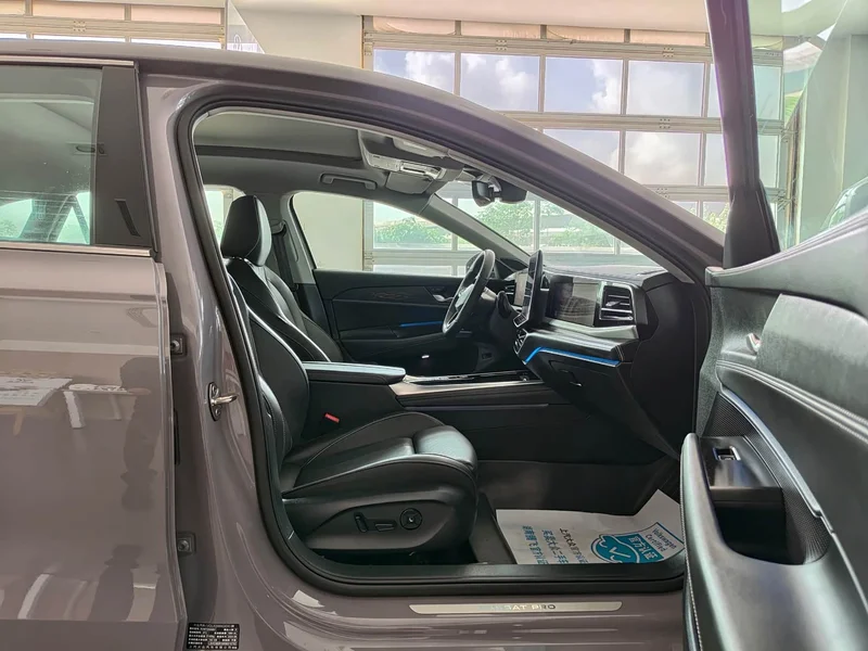Volkswagen Passat — фото 13