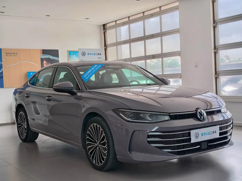 Volkswagen Passat — фото 3