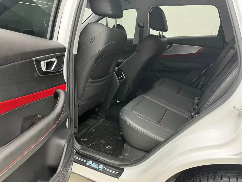 Chery Tiggo 7 — фото 12